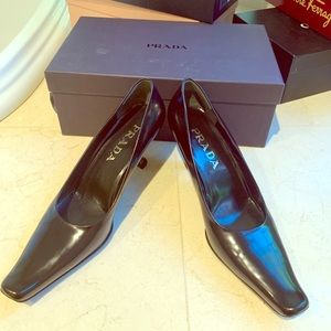 Authentic NWT Prada women’s Black Leather Heels